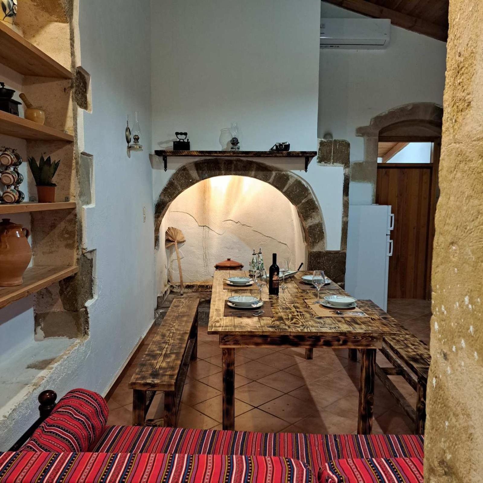 Villa Nama Kíssamos Esterno foto