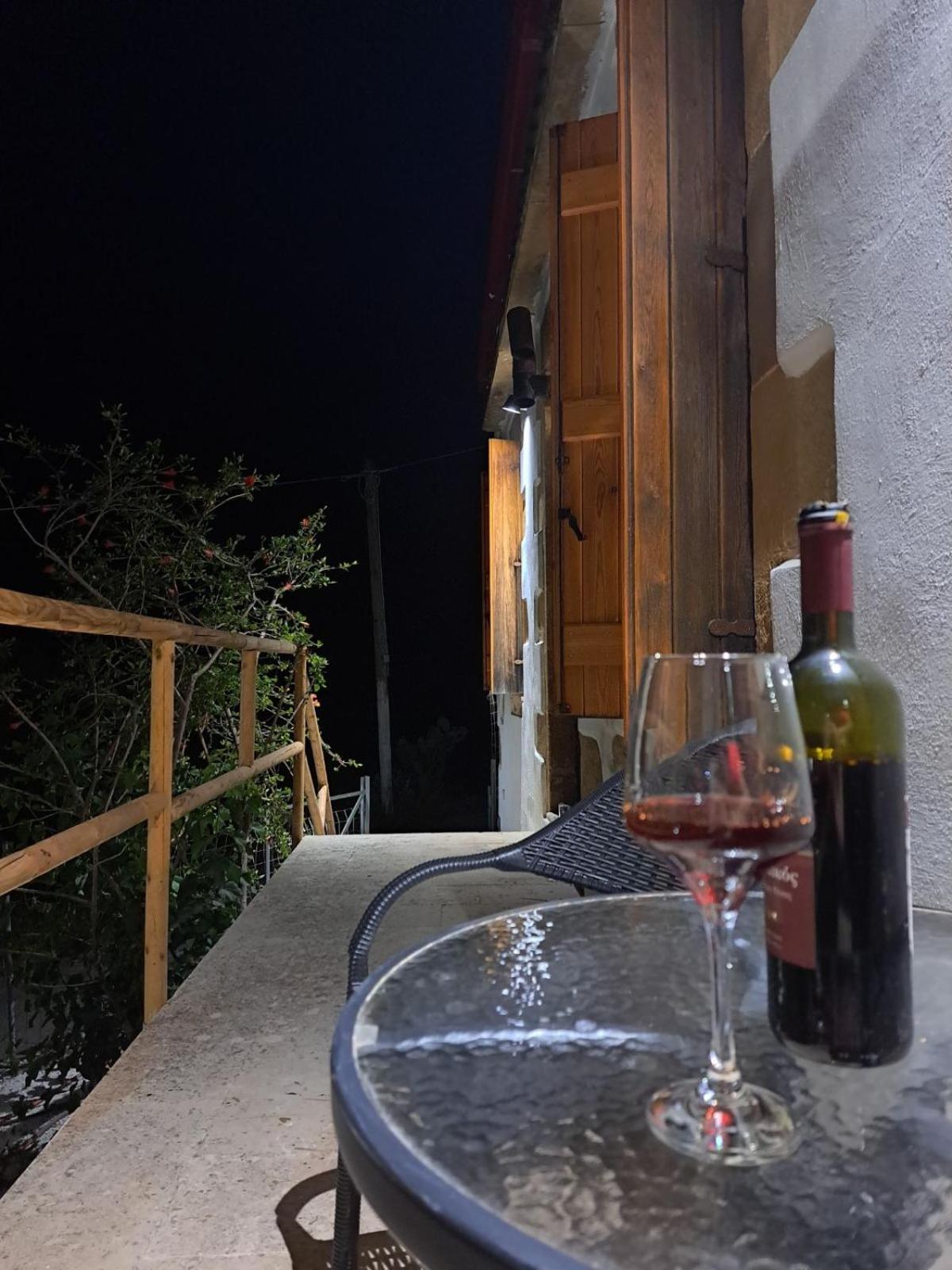 Villa Nama Kíssamos Esterno foto