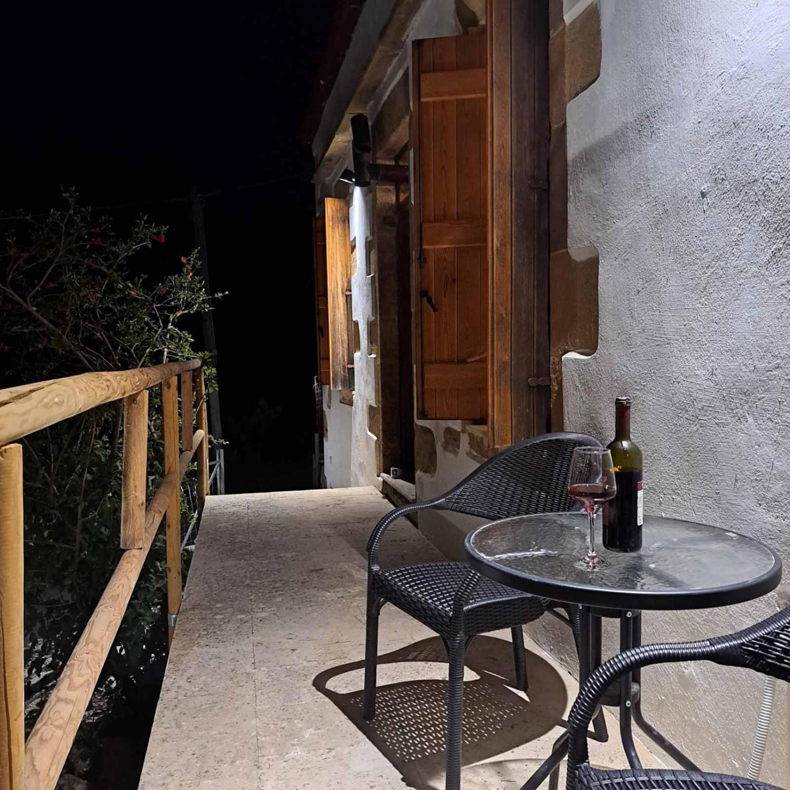 Villa Nama Kíssamos Esterno foto